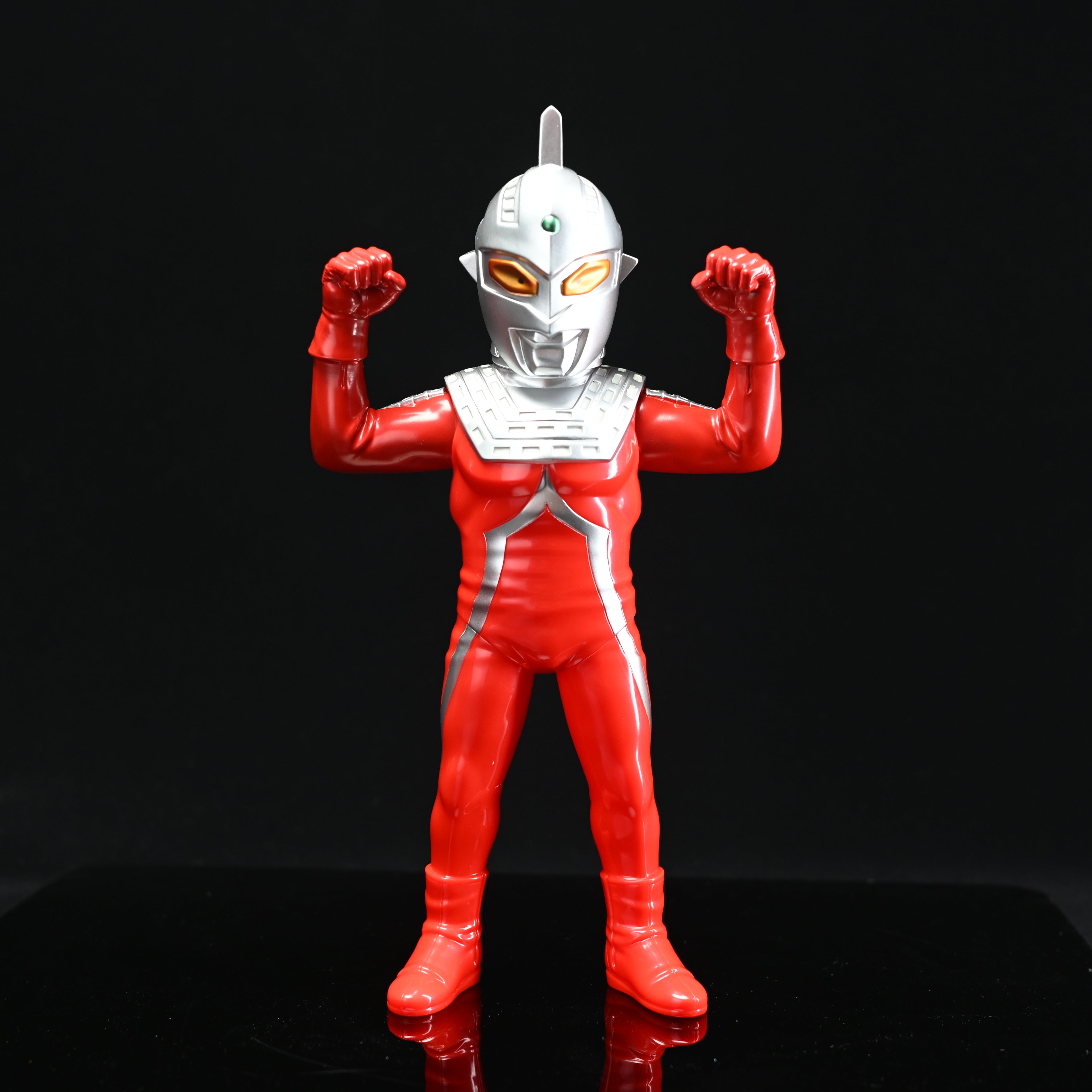 ULTRASEVEN (Appearance Pose)