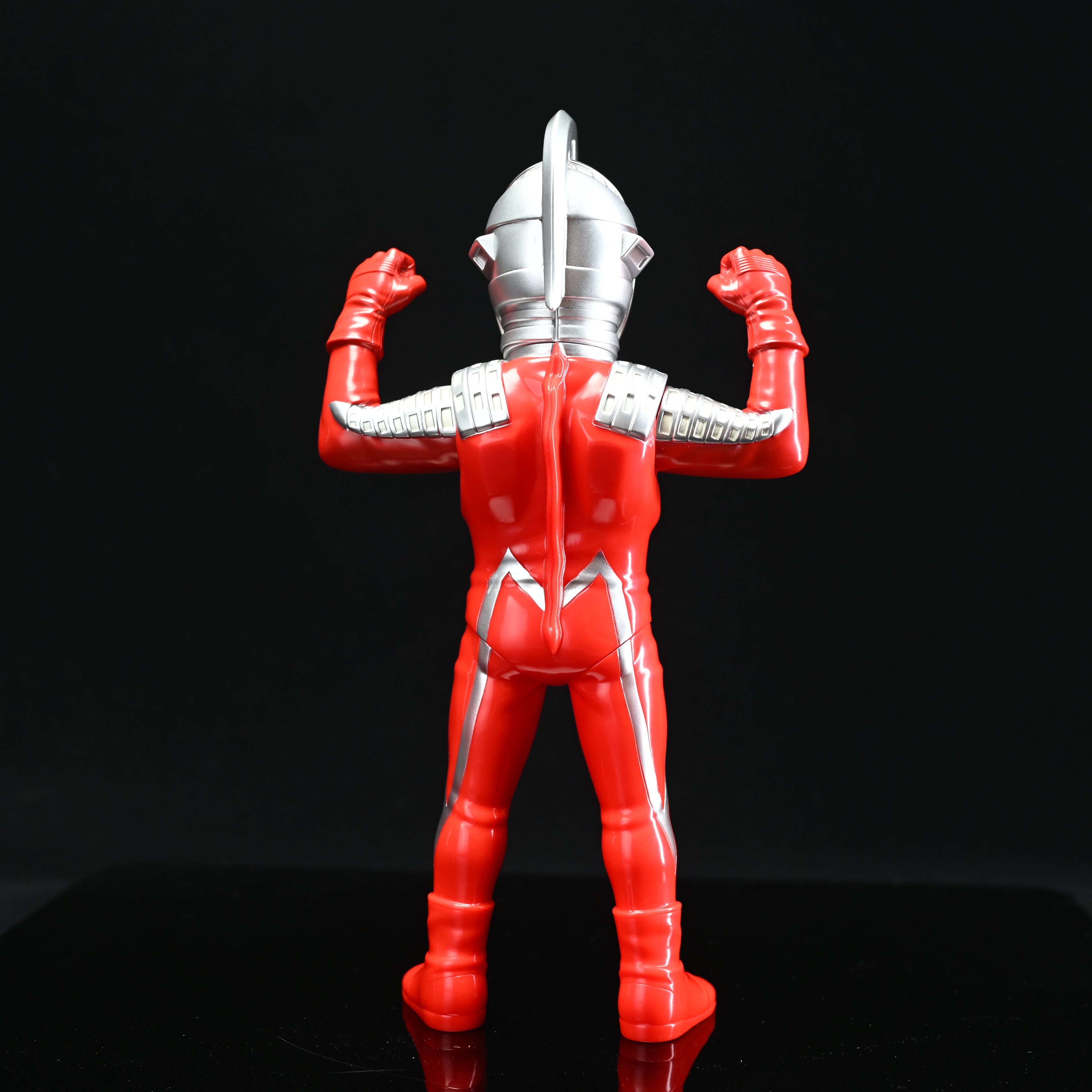 ULTRASEVEN (Appearance Pose)