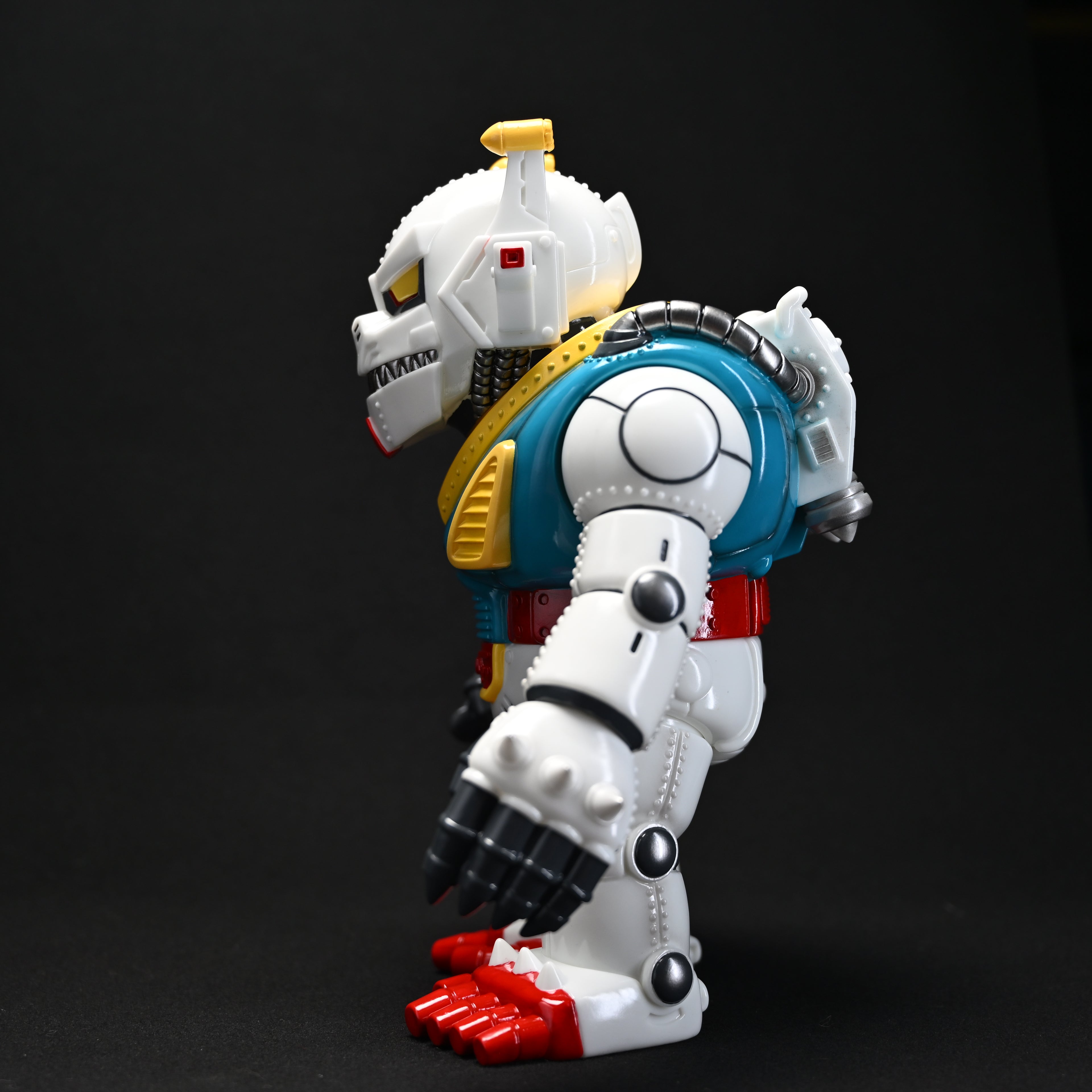 MECHA GIGATHON White Devil Colorway