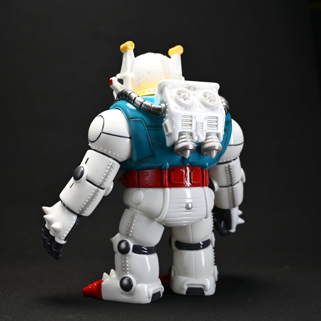 MECHA GIGATHON White Devil Colorway