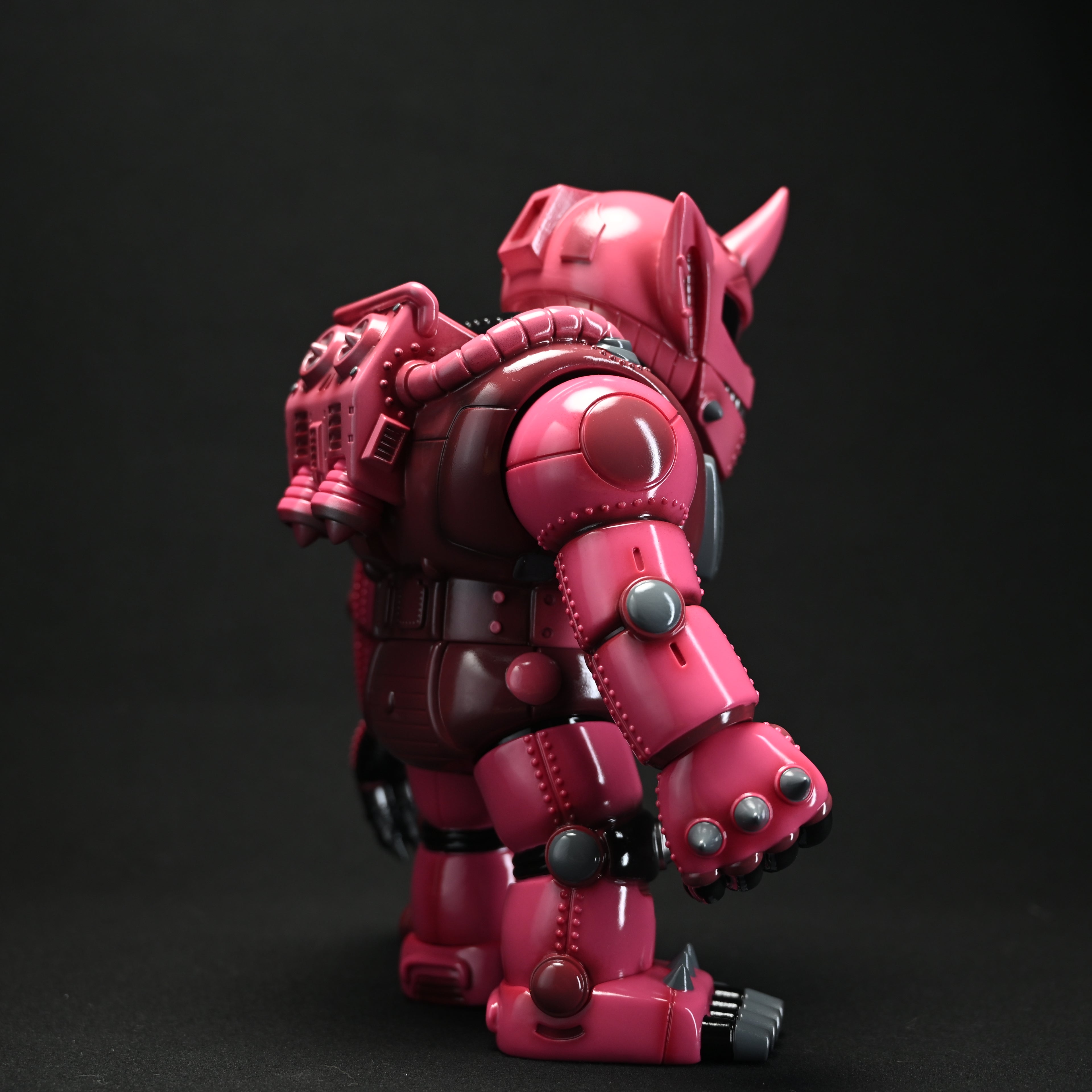 MECHA UNITHON Red Comet Colorway