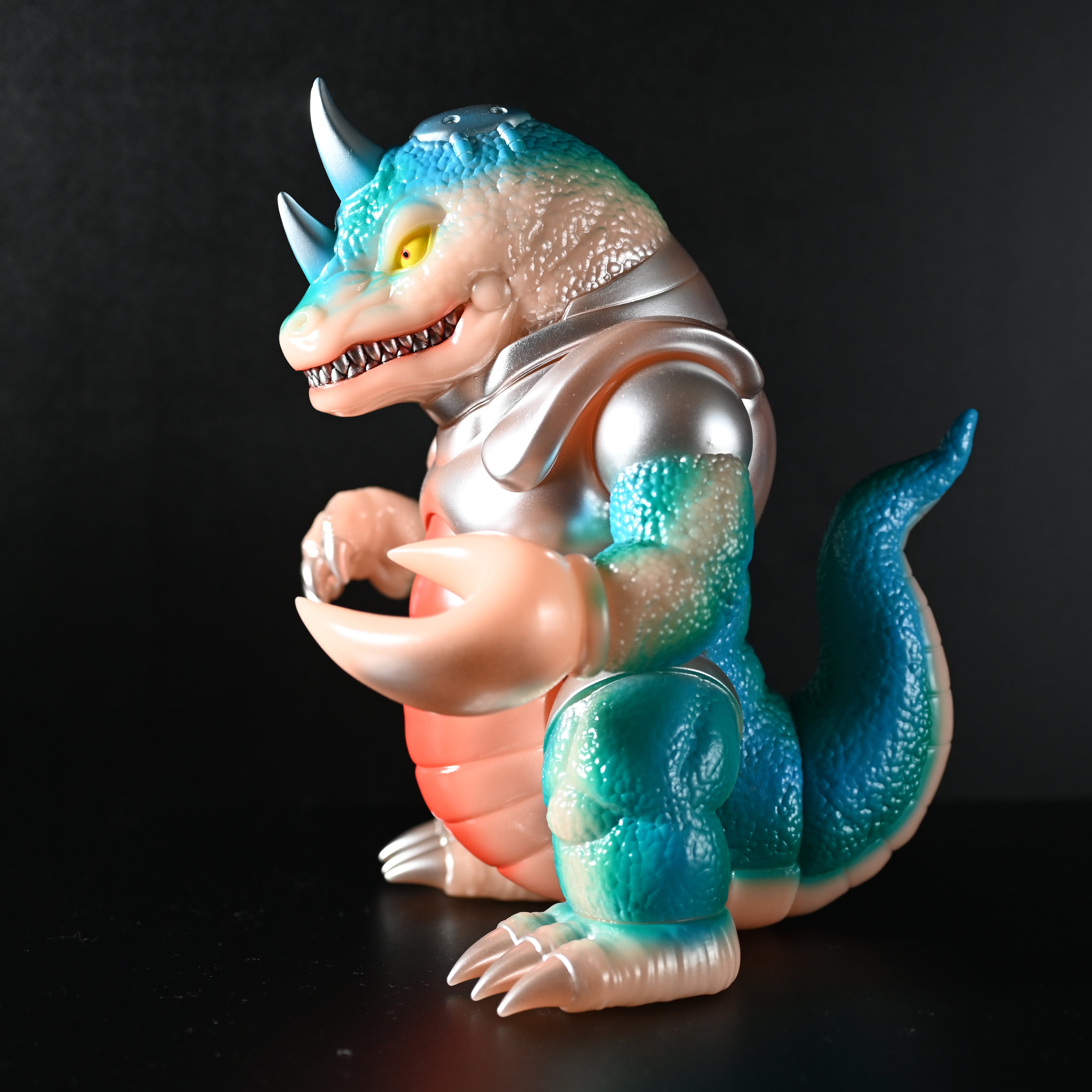 MECHASAURUS SAKI 3rd Colorway (Red Glow-in-Dark)
