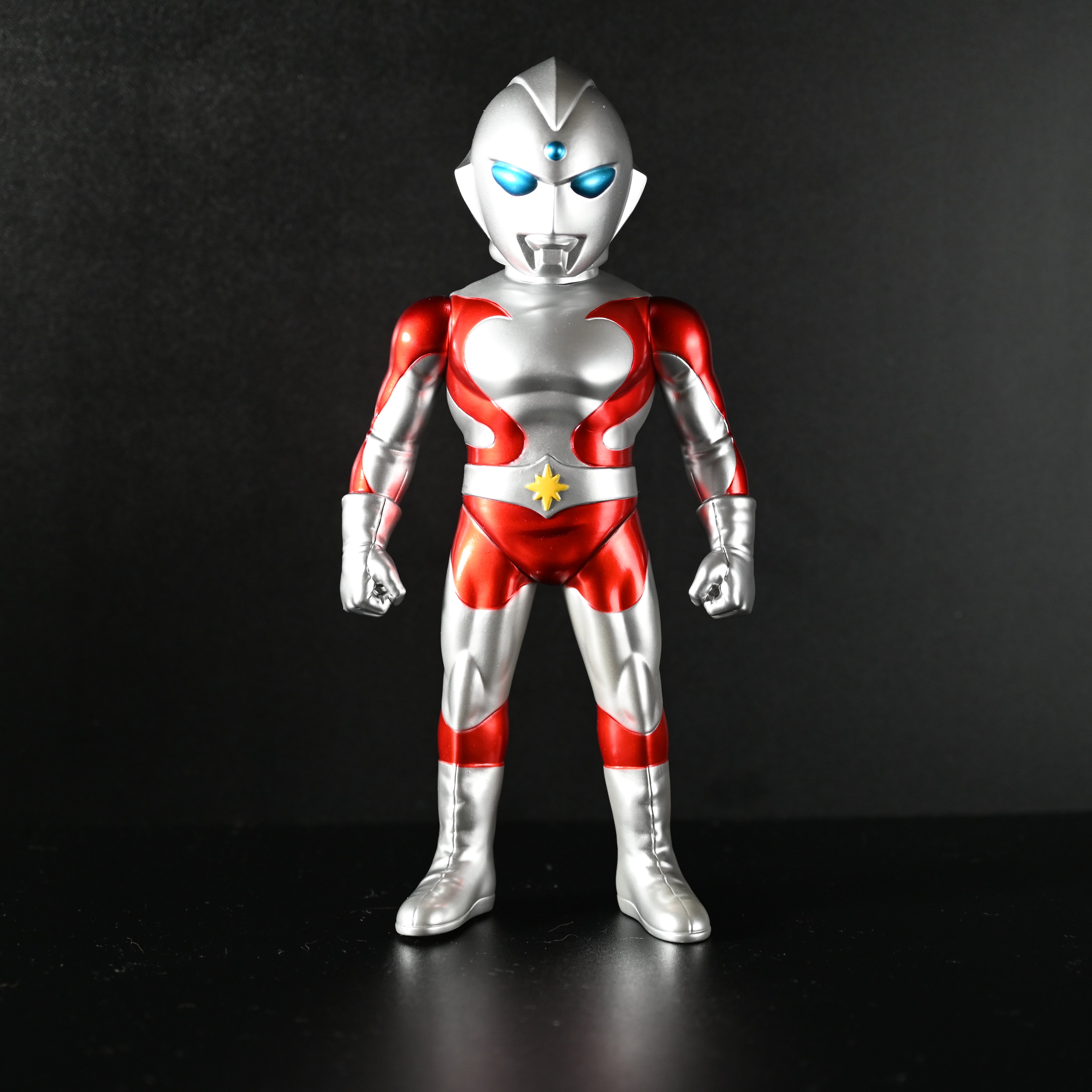 ALIEN EMERALD 3rd Colorway (Metallic Silver)