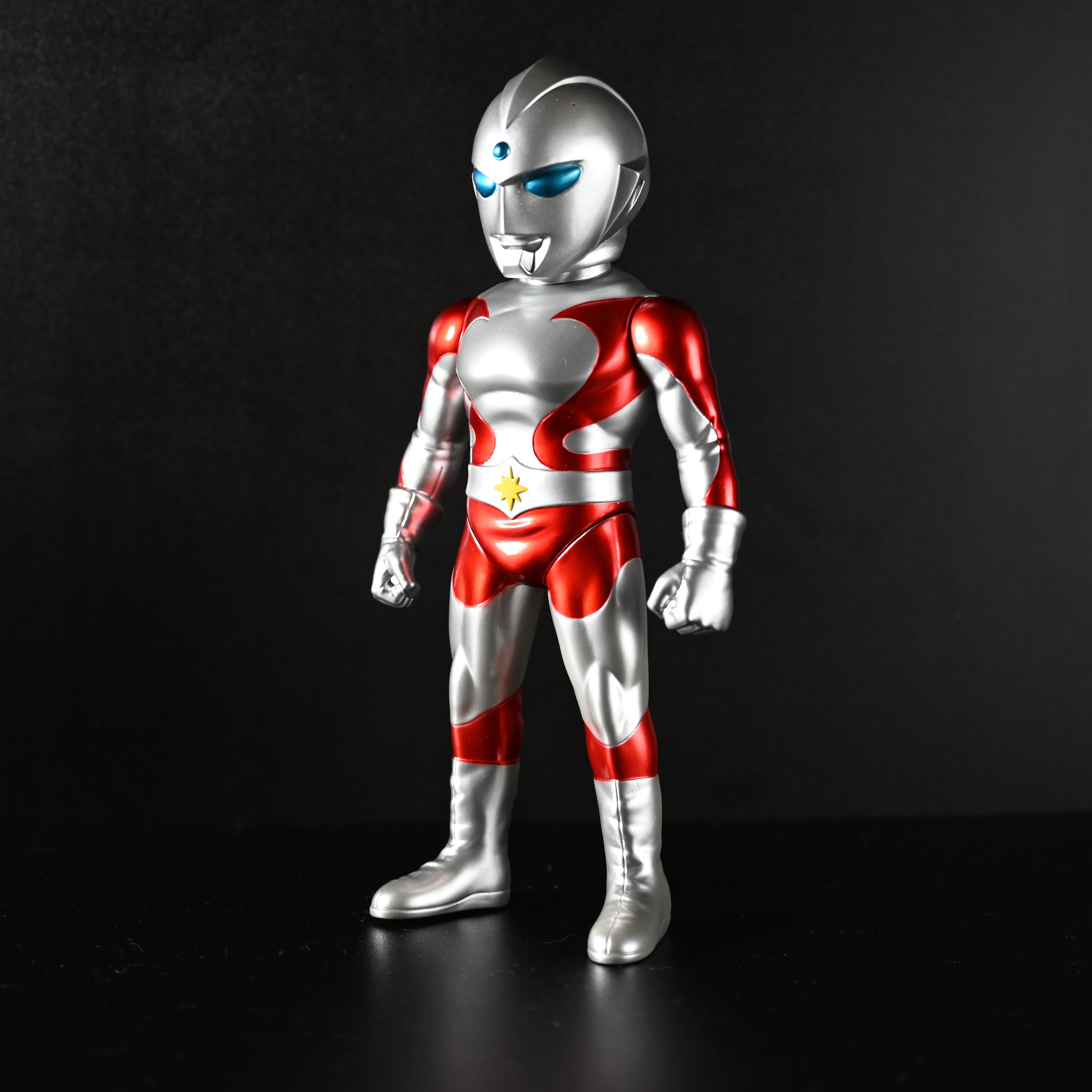 ALIEN EMERALD 3rd Colorway (Metallic Silver)