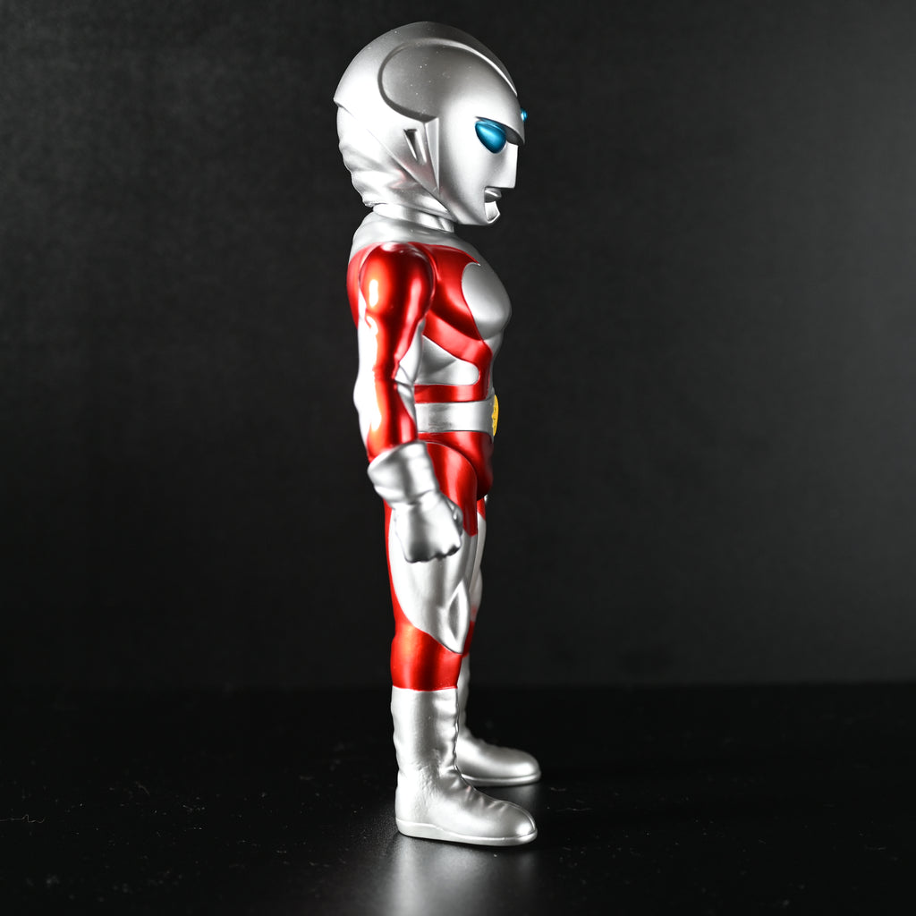 ALIEN EMERALD 3rd Colorway (Metallic Silver)