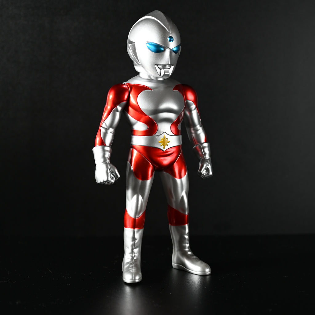 ALIEN EMERALD 3rd Colorway (Metallic Silver)