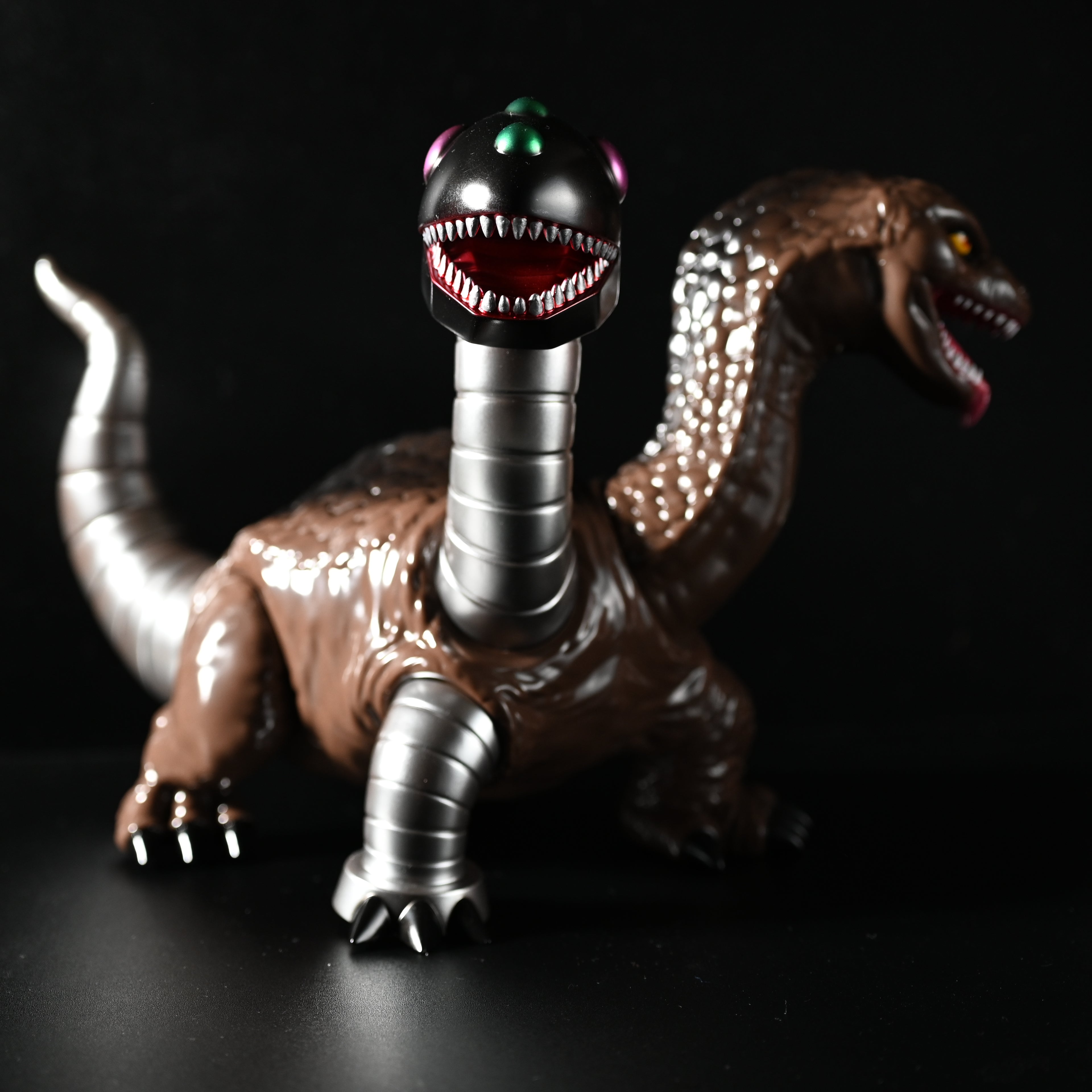 MECHASAURUS ZUU Debut Colorway