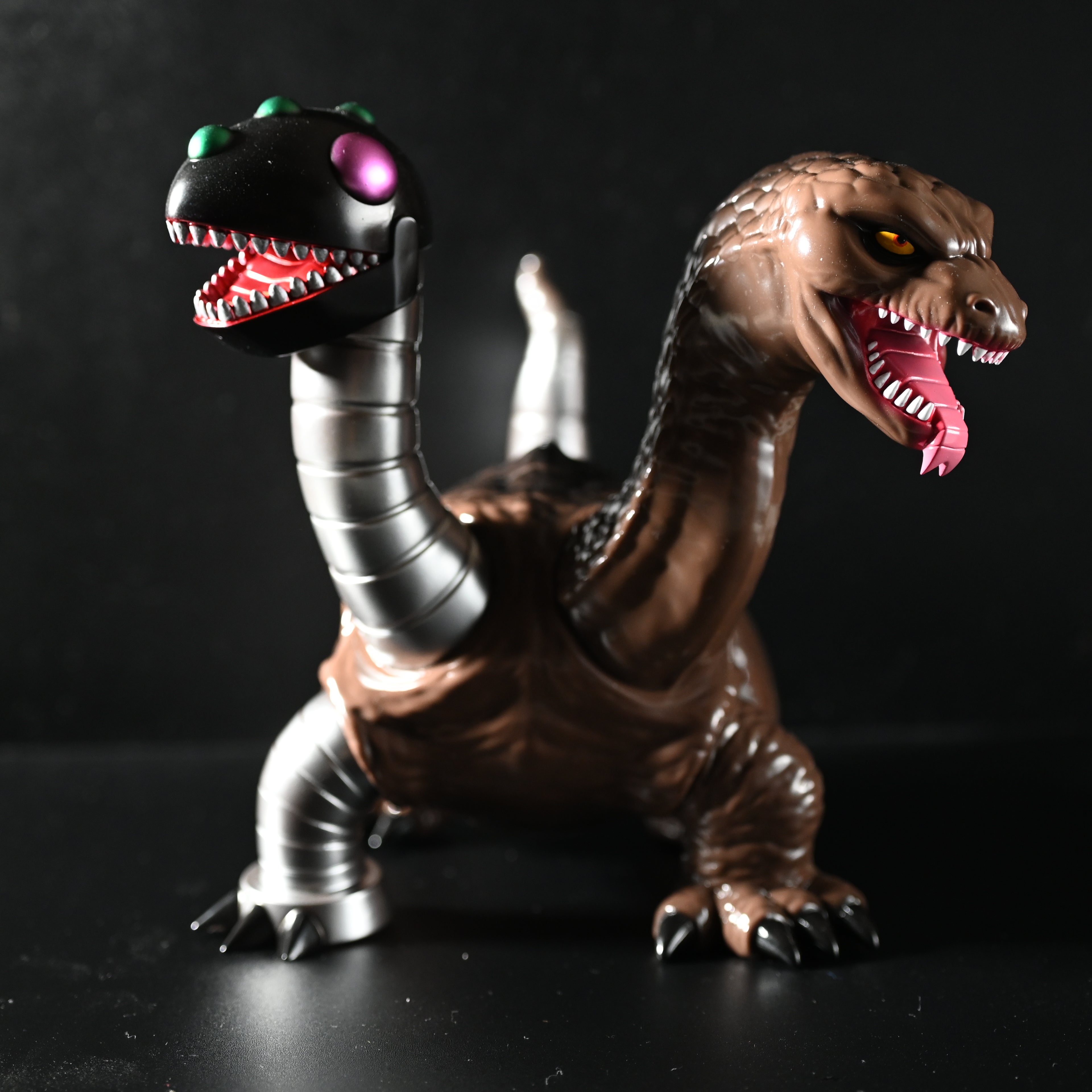 MECHASAURUS ZUU Debut Colorway