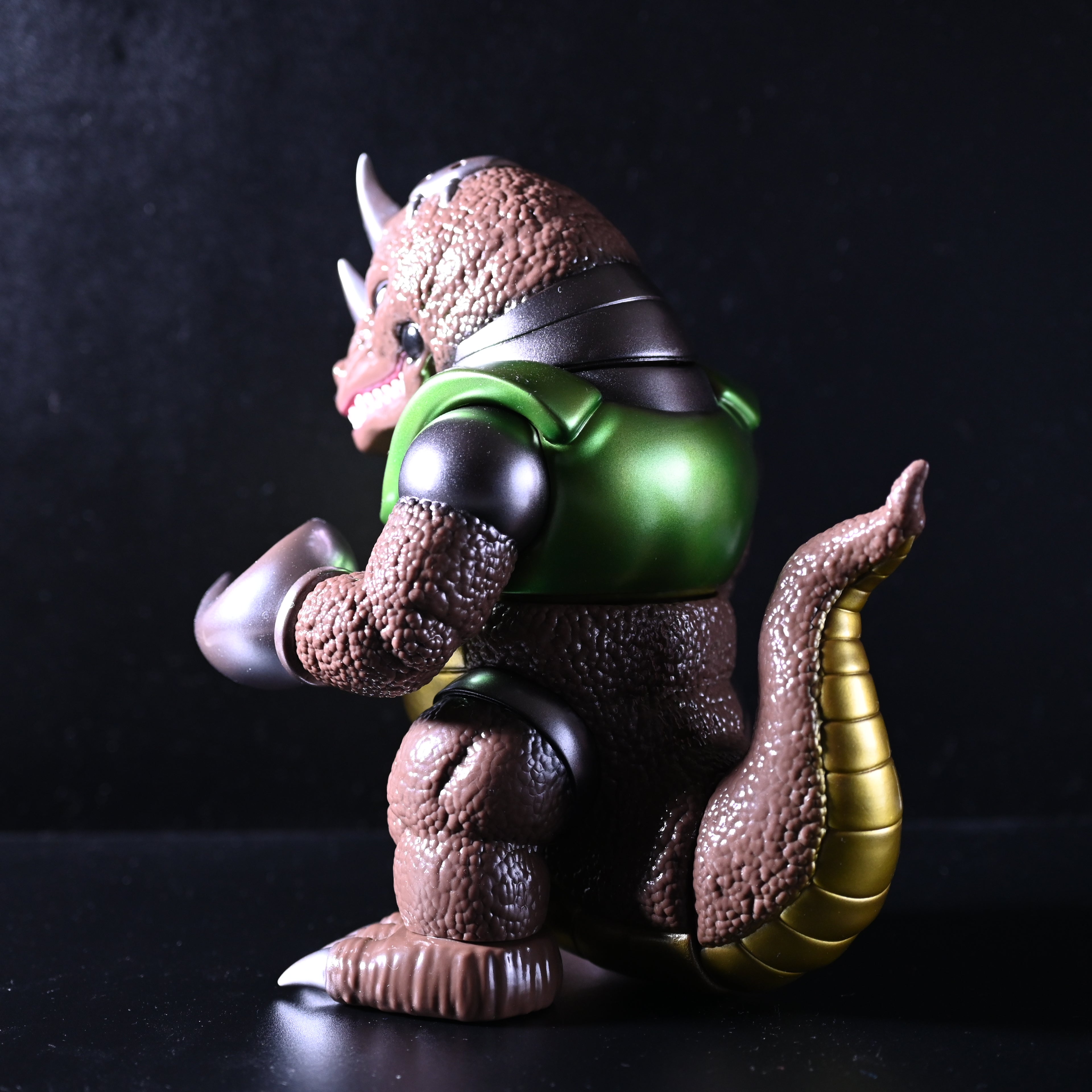 MECHASAURUS SAKI Debut Colorway