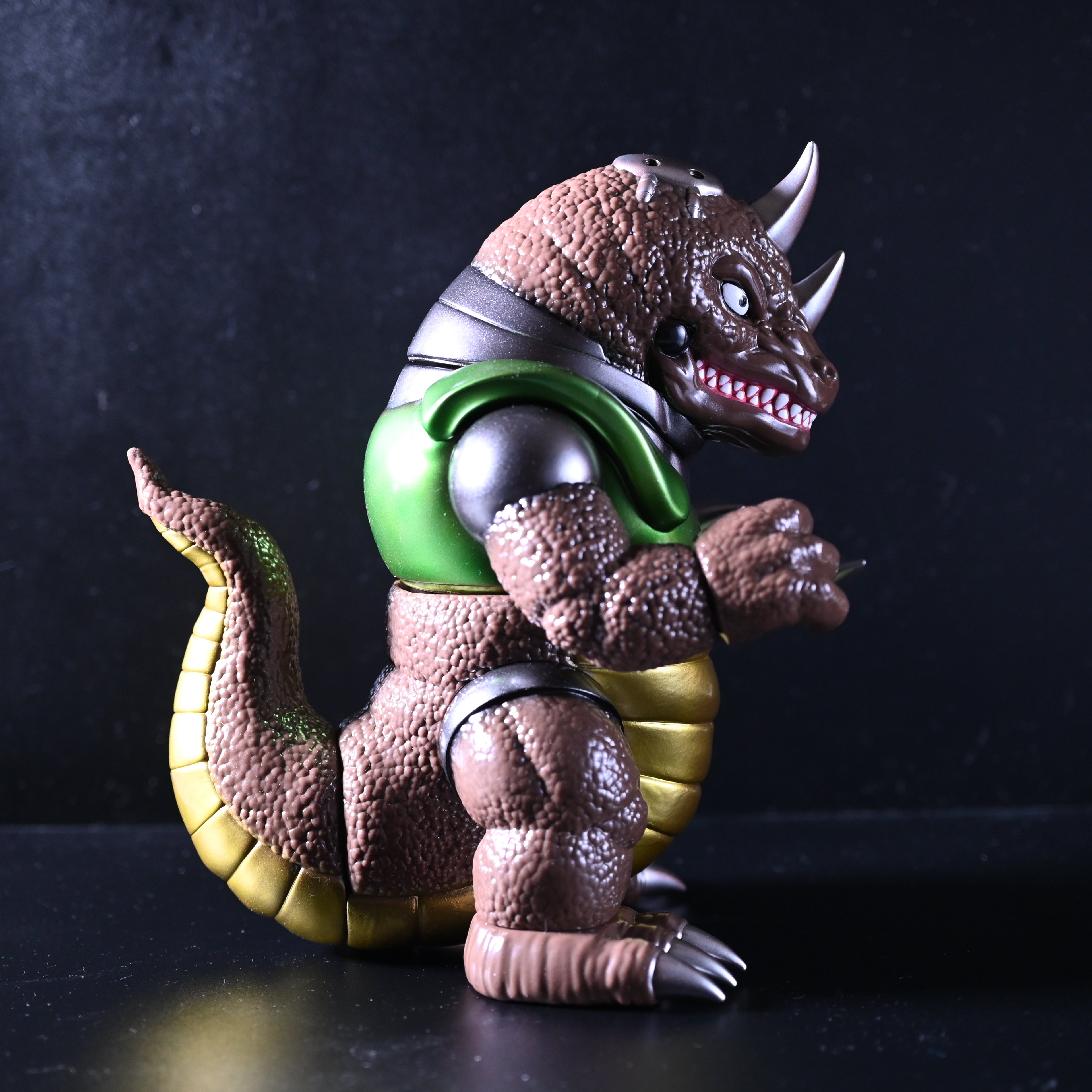 MECHASAURUS SAKI Debut Colorway