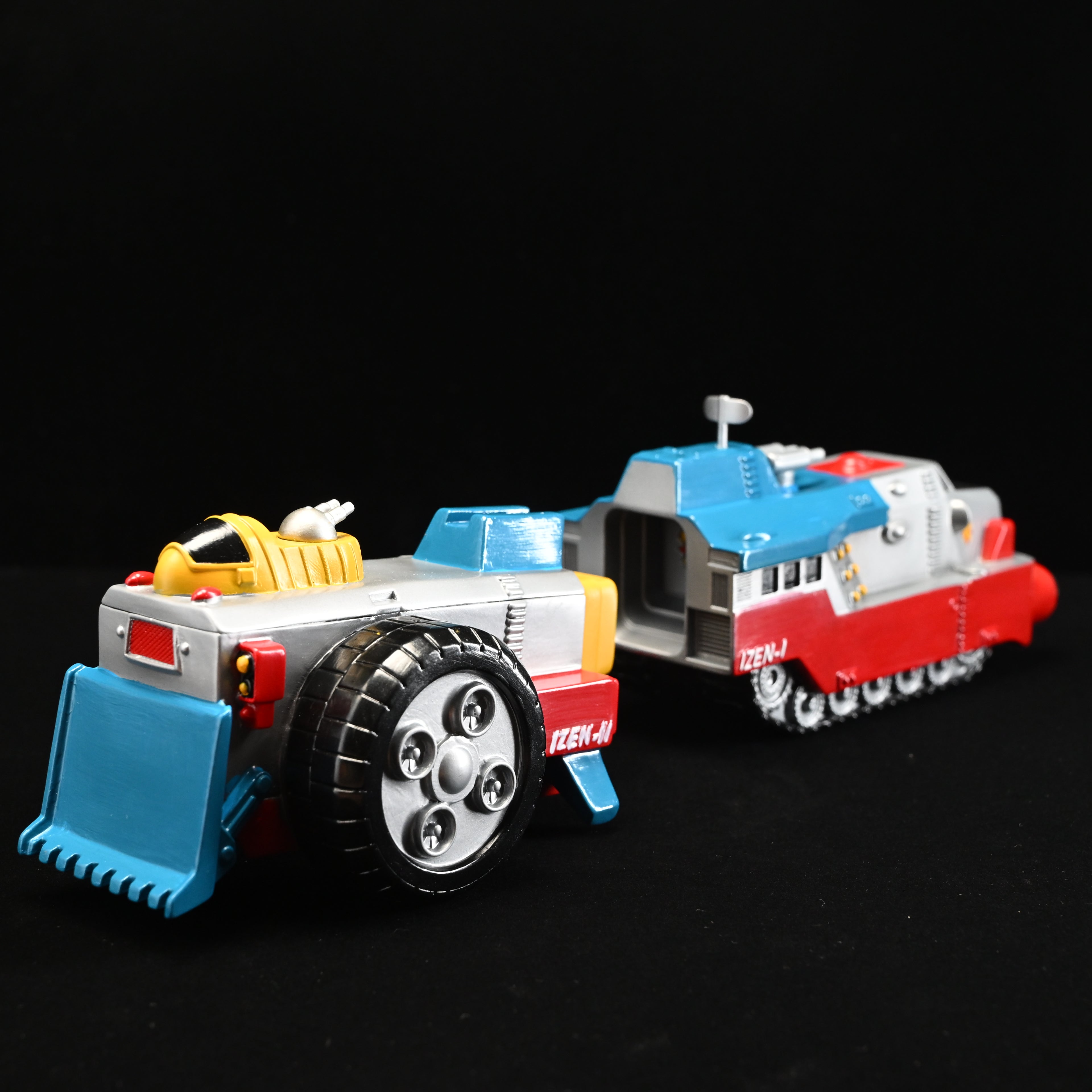 IZEN I and IZEN II Set Debut Colorway