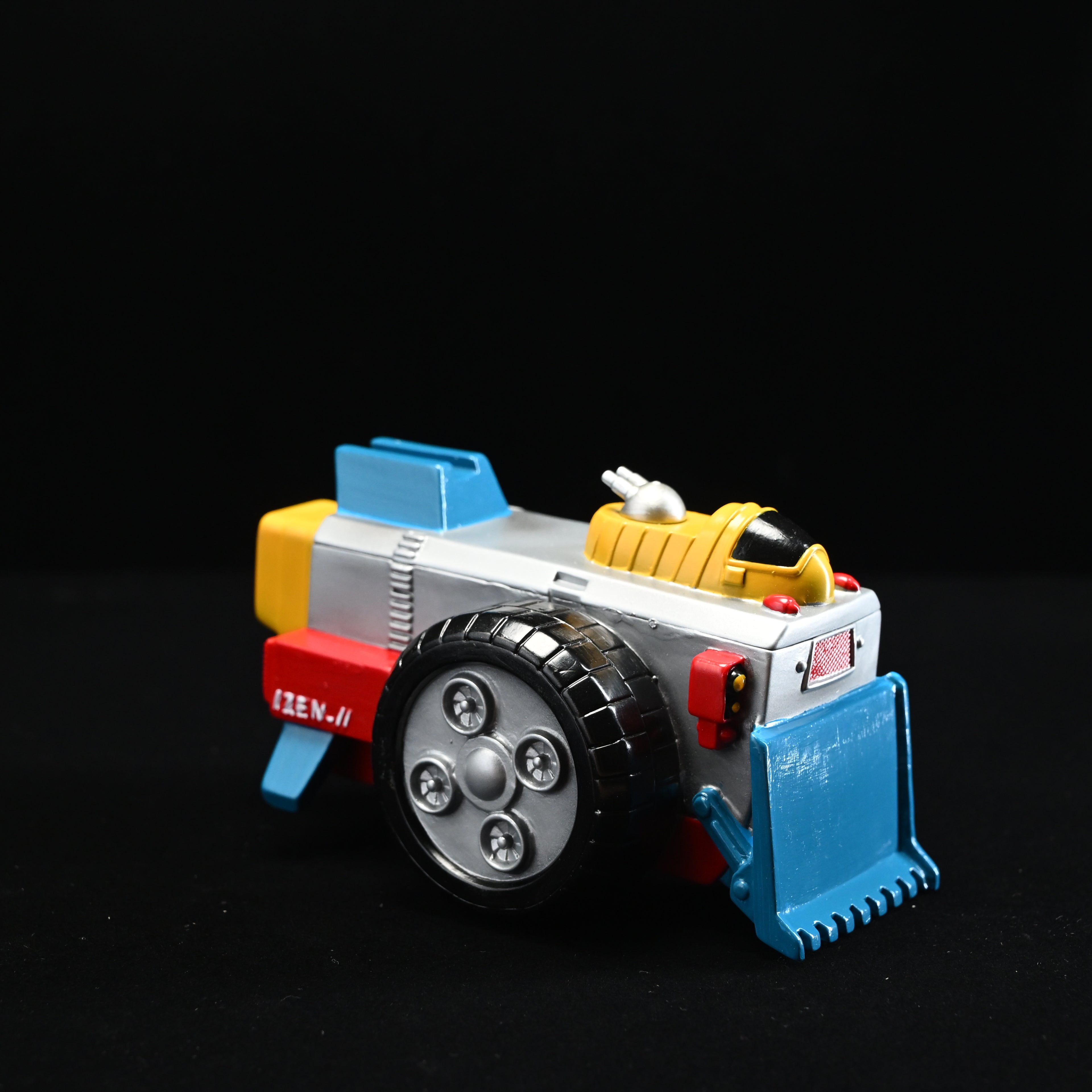 IZEN I and IZEN II Set Debut Colorway