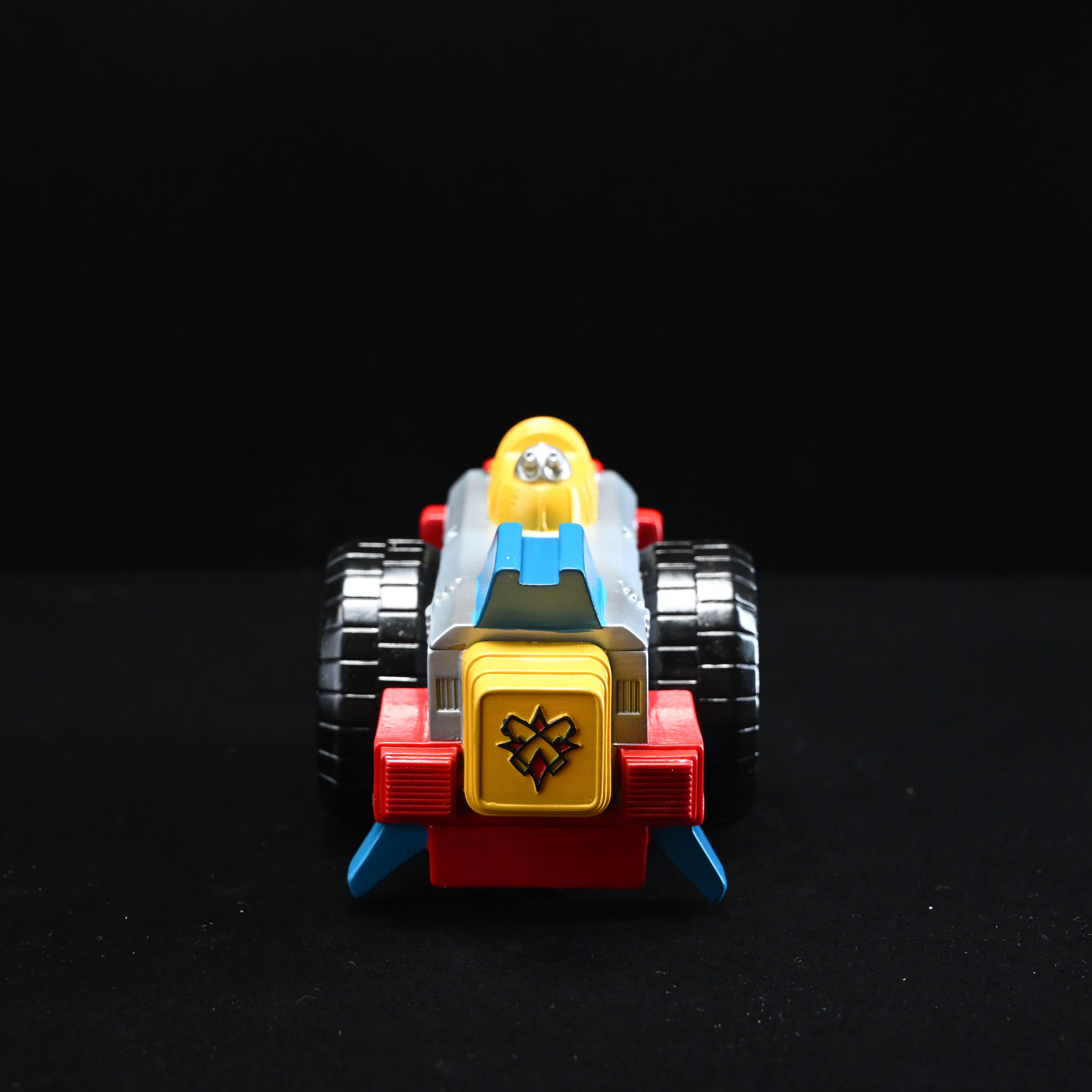 IZEN I and IZEN II Set Debut Colorway