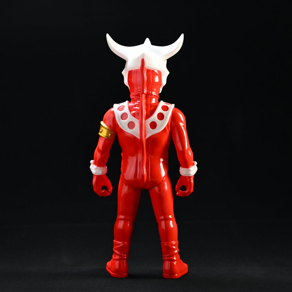 ULTRAMAN LEO GLow-in_Dark Colorway