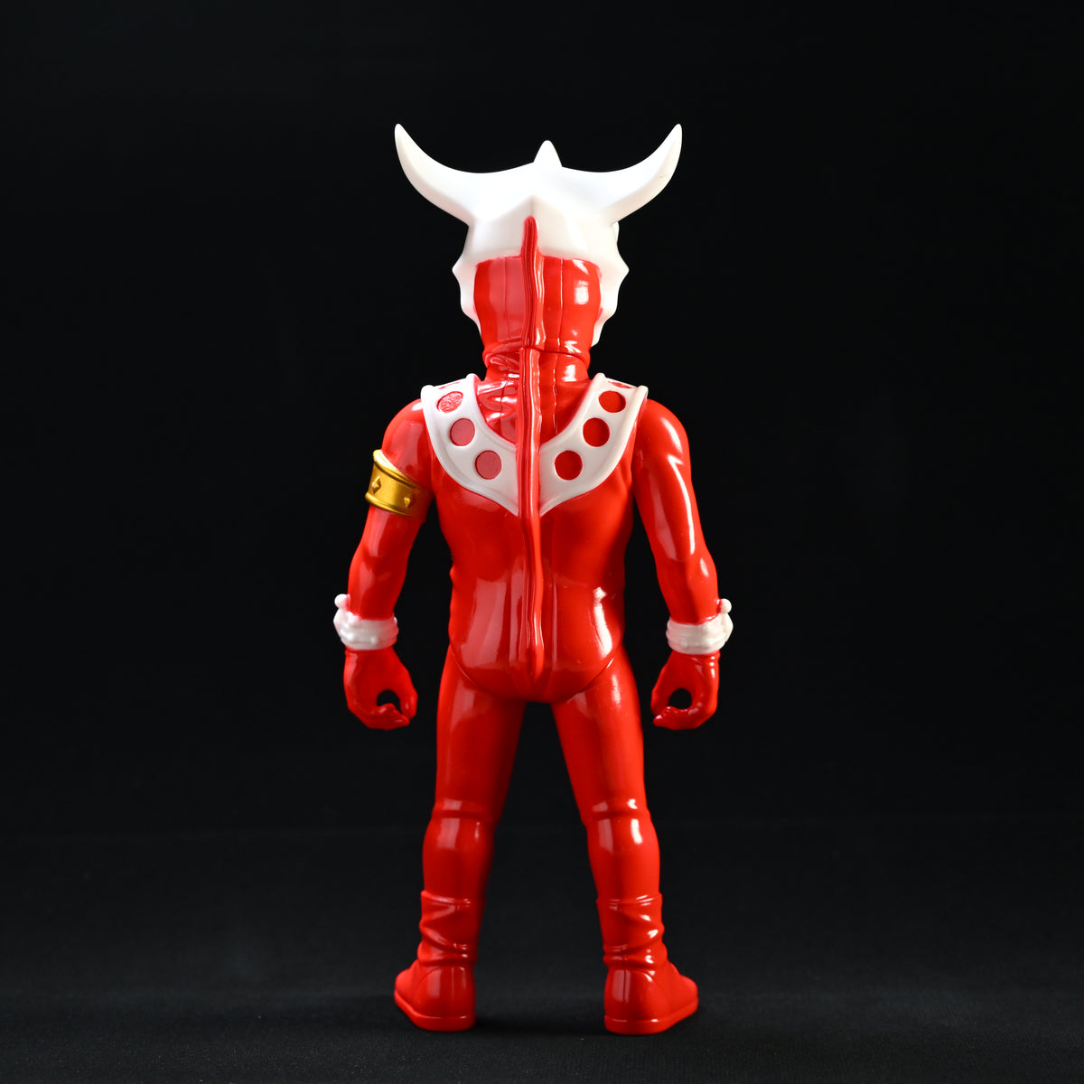 ULTRAMAN LEO GLow-in_Dark Colorway