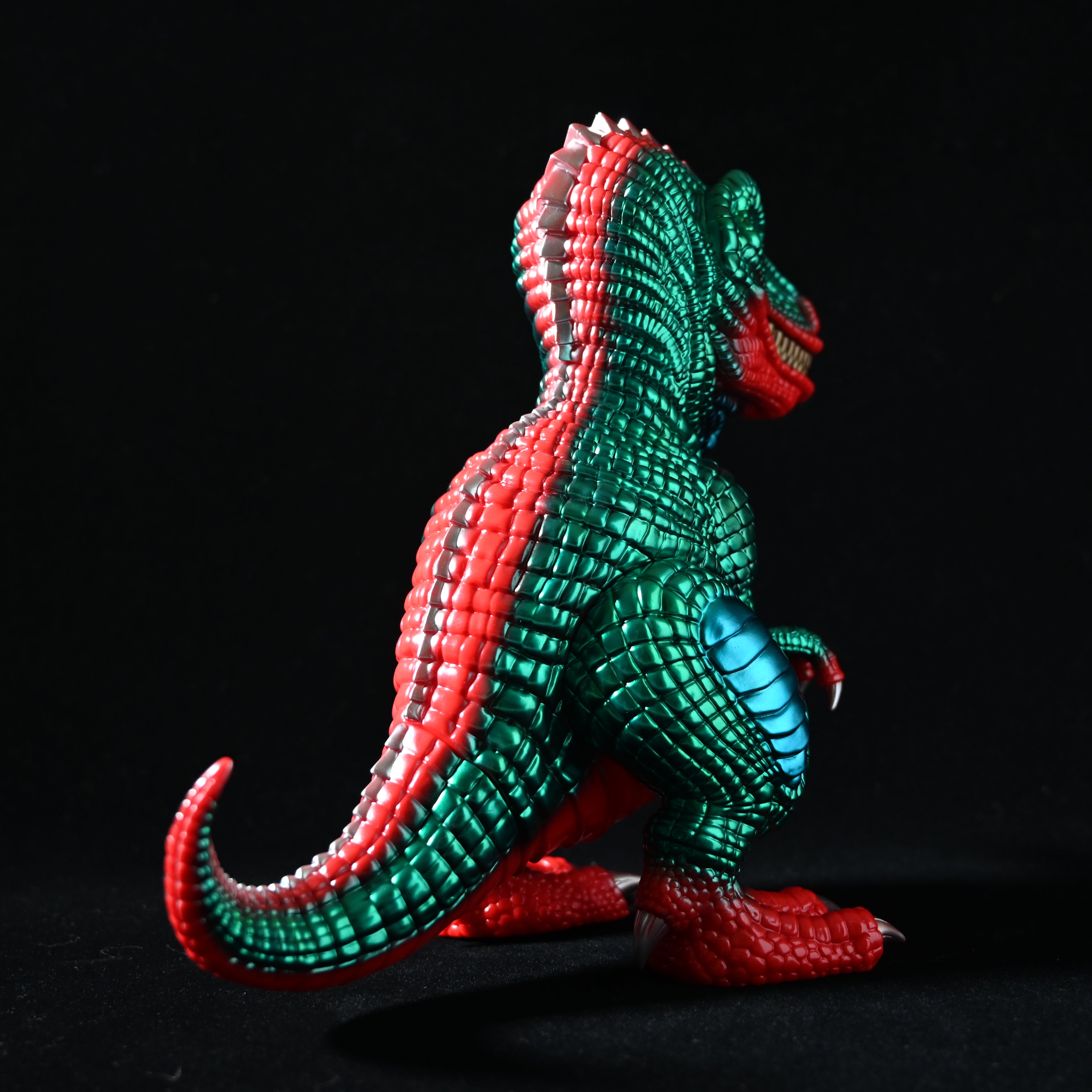TYRANNO Debut Colorway