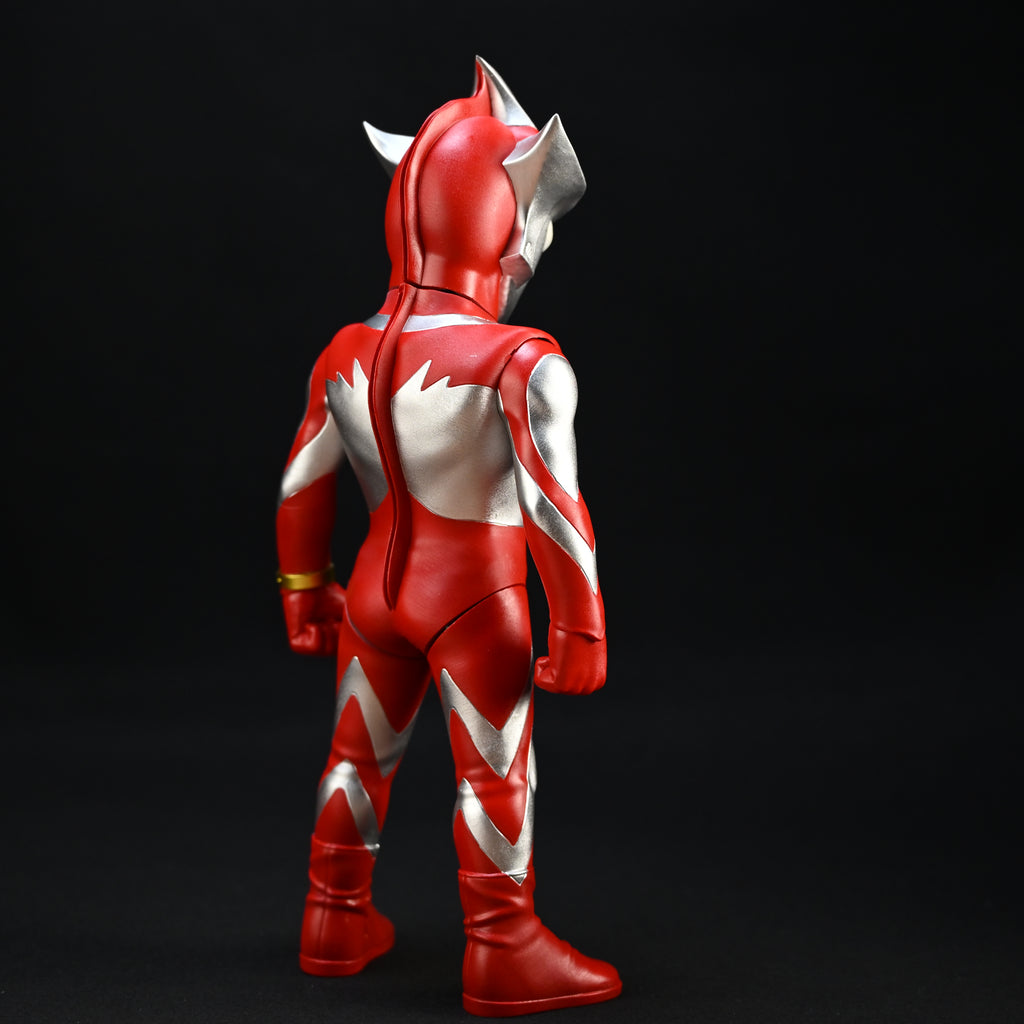ULTRAMAN MELOS Debut Colorway