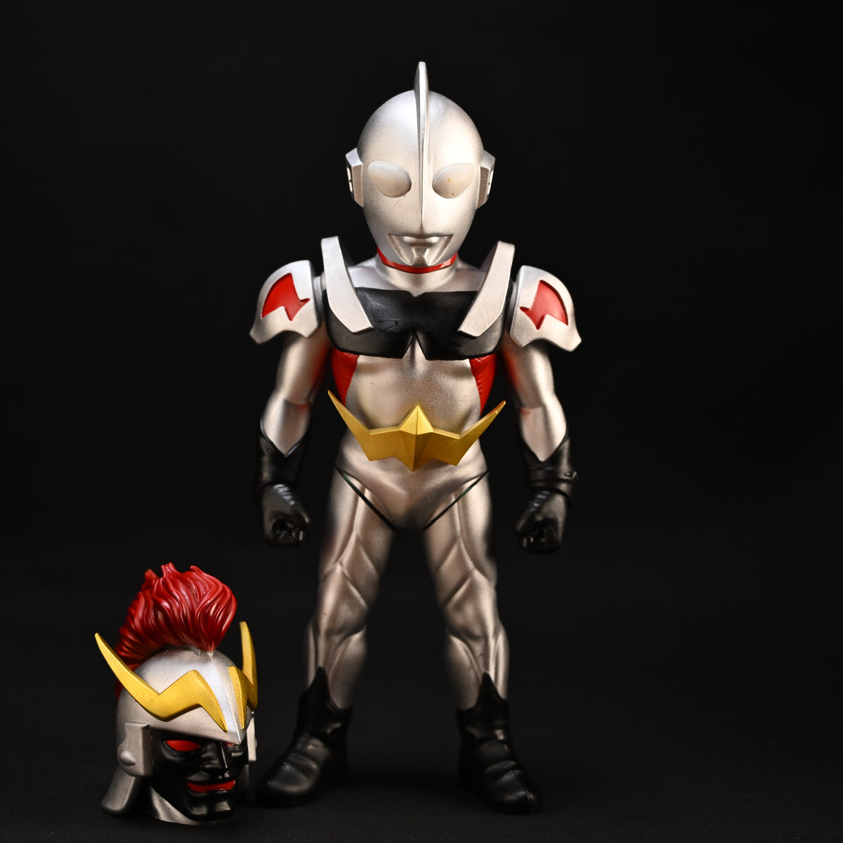 ULTRAMAN MELOS / ZOFFY ARMORED FORM