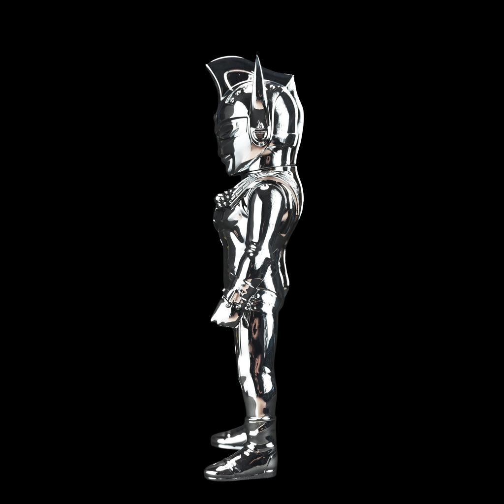 ULTRAMAN TARO Silver Chrome Version
