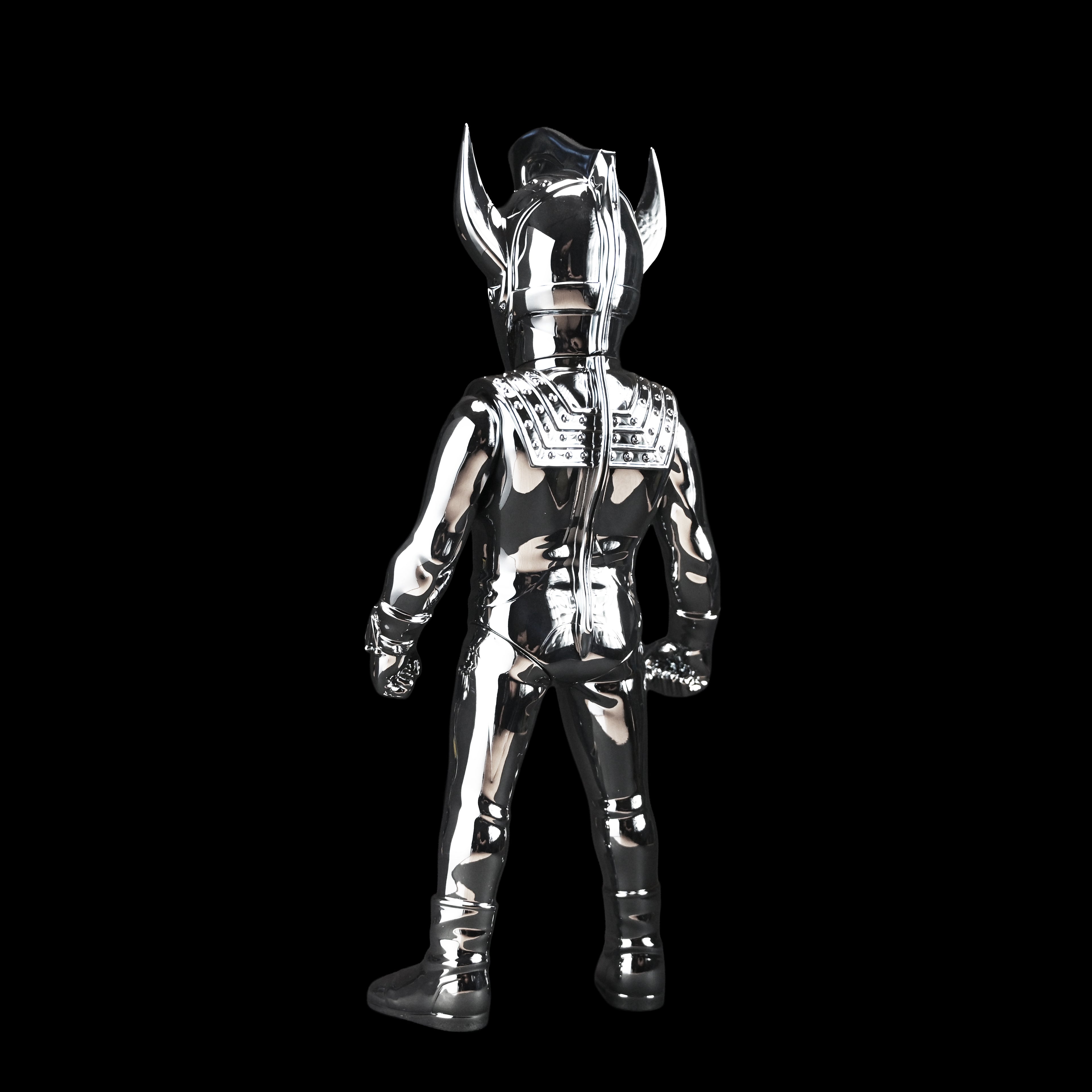 ULTRAMAN TARO Silver Chrome Version