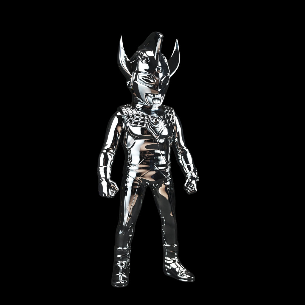 ULTRAMAN TARO Silver Chrome Version