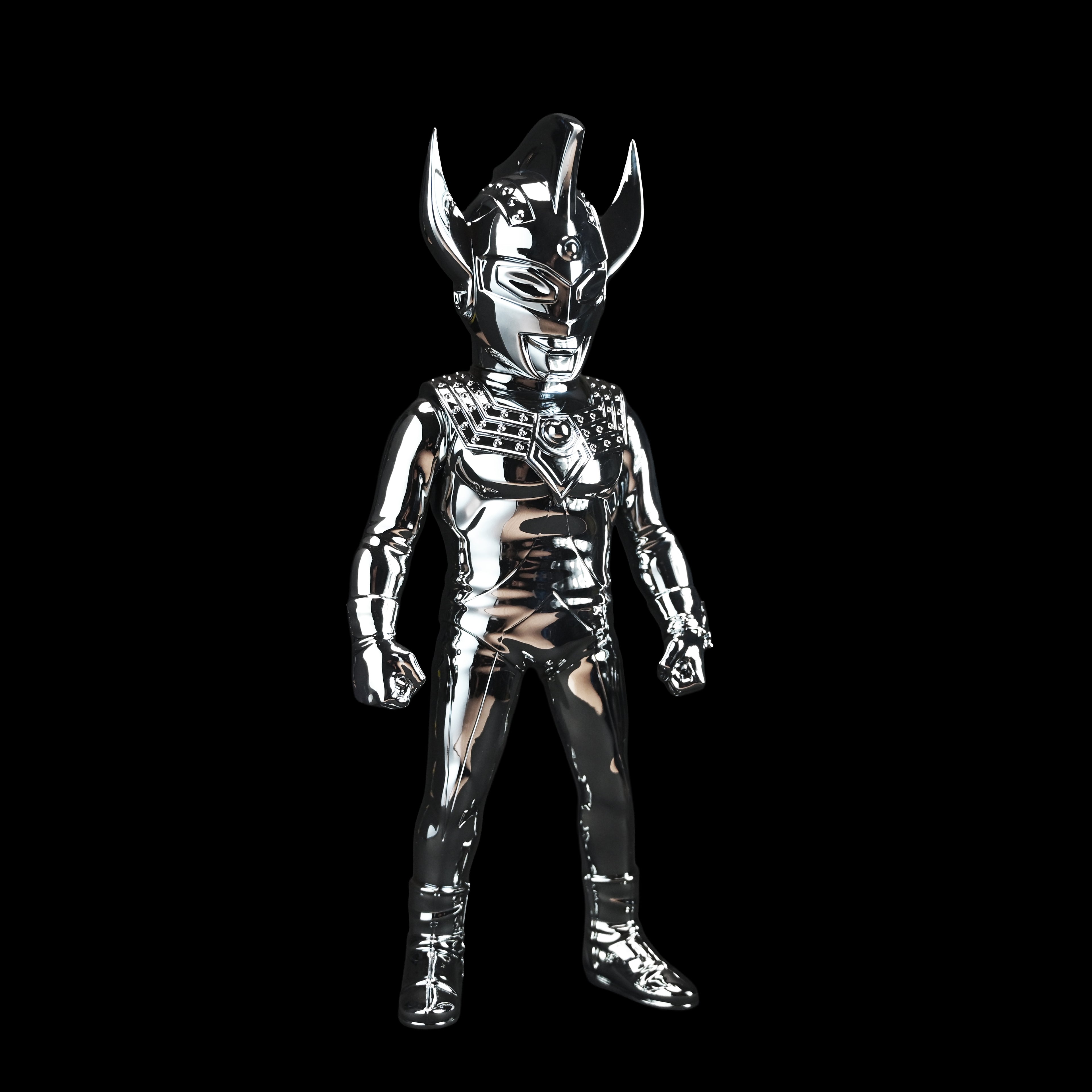 ULTRAMAN TARO Silver Chrome Version