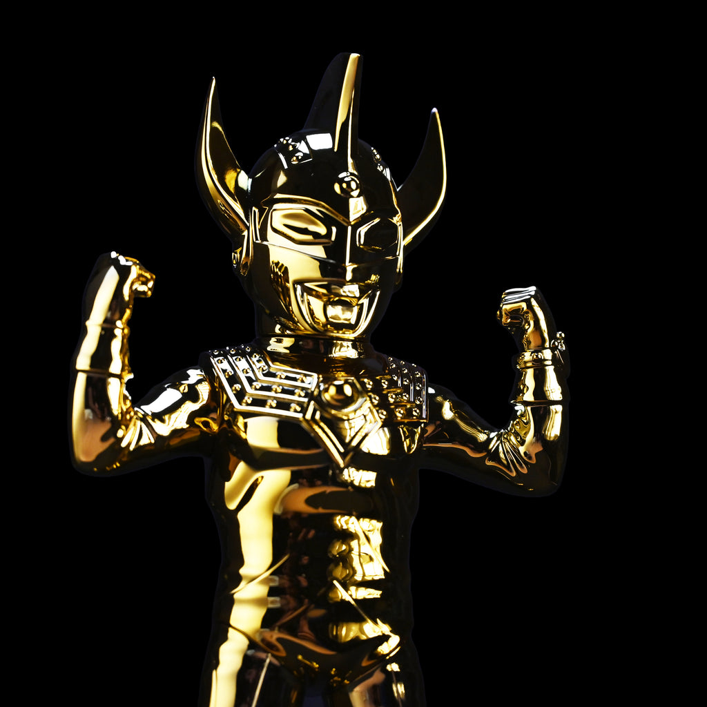 ULTRAMAN TARO Gold Chrome Ultra Dynamite Pose Version