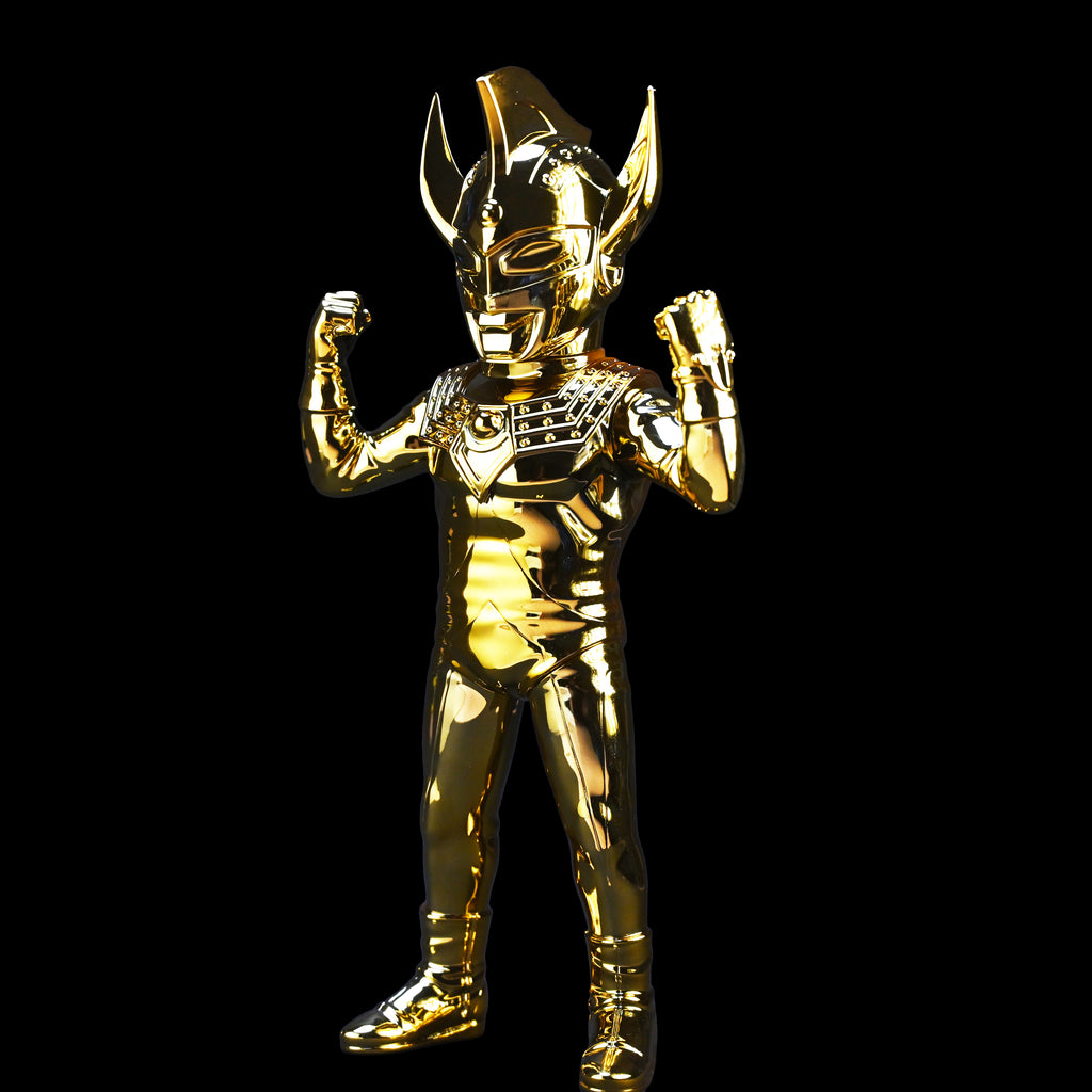 ULTRAMAN TARO Gold Chrome Ultra Dynamite Pose Version