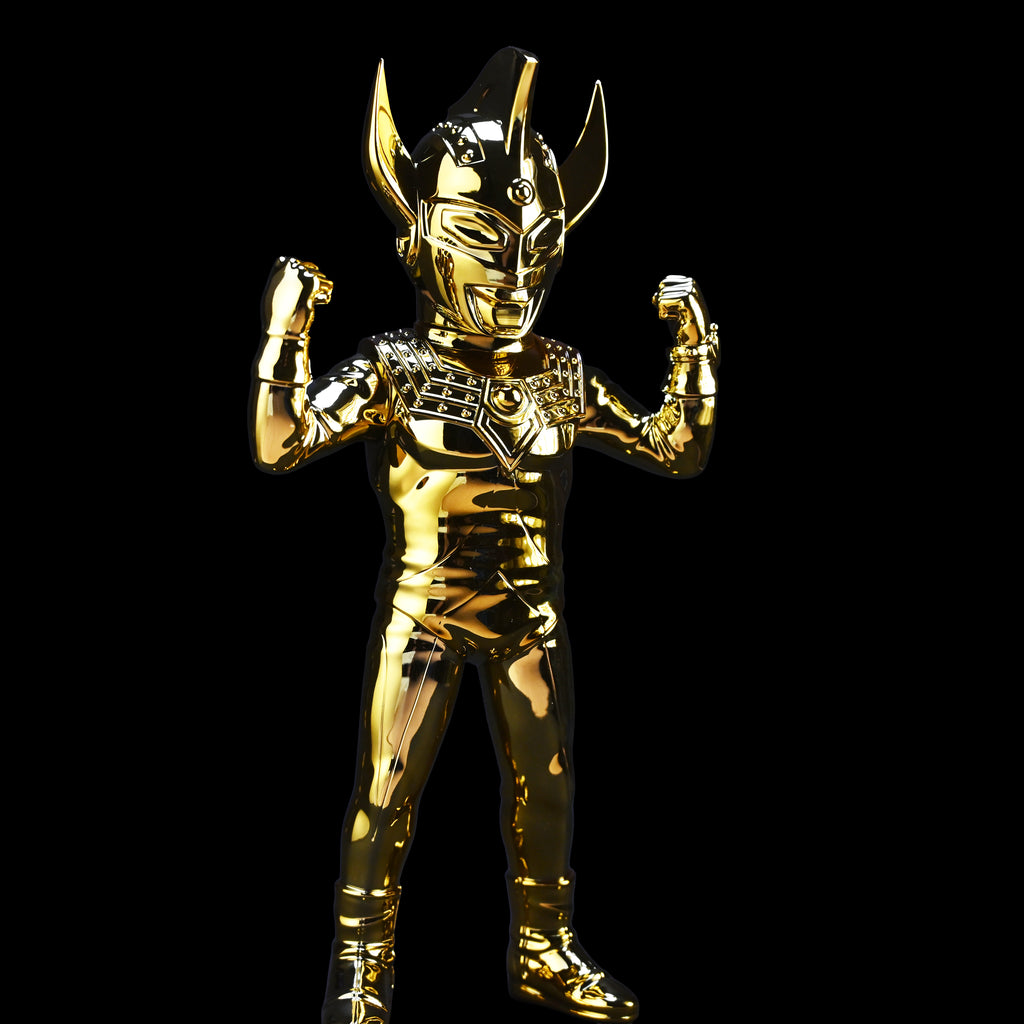 ULTRAMAN TARO Gold Chrome Ultra Dynamite Pose Version
