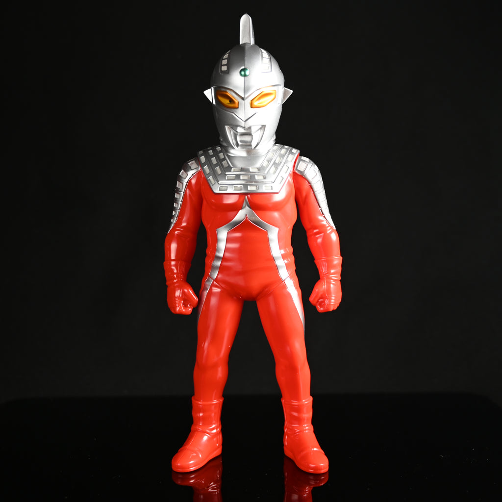 ULTRASEVEN Debut Colorway