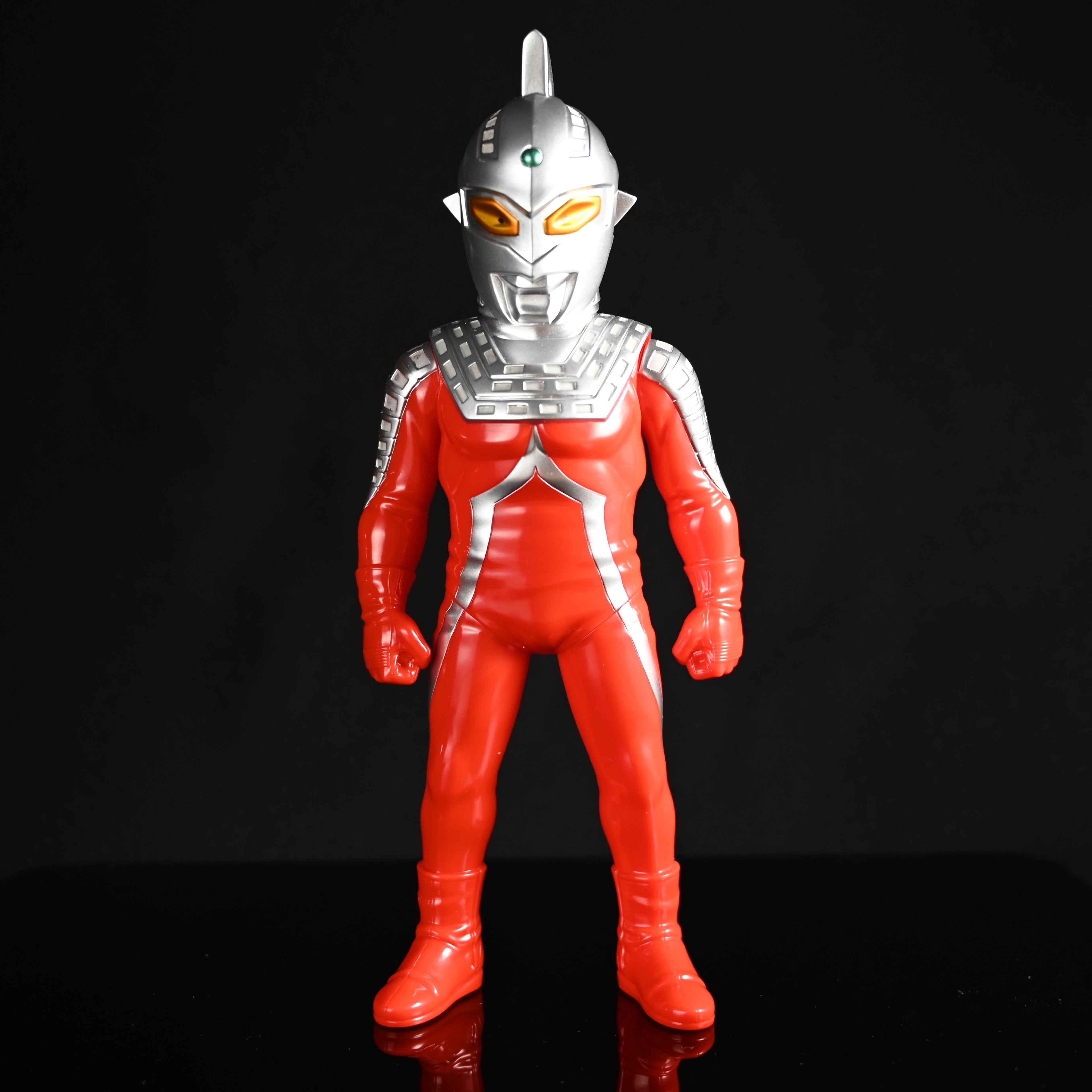 ULTRASEVEN Debut Colorway
