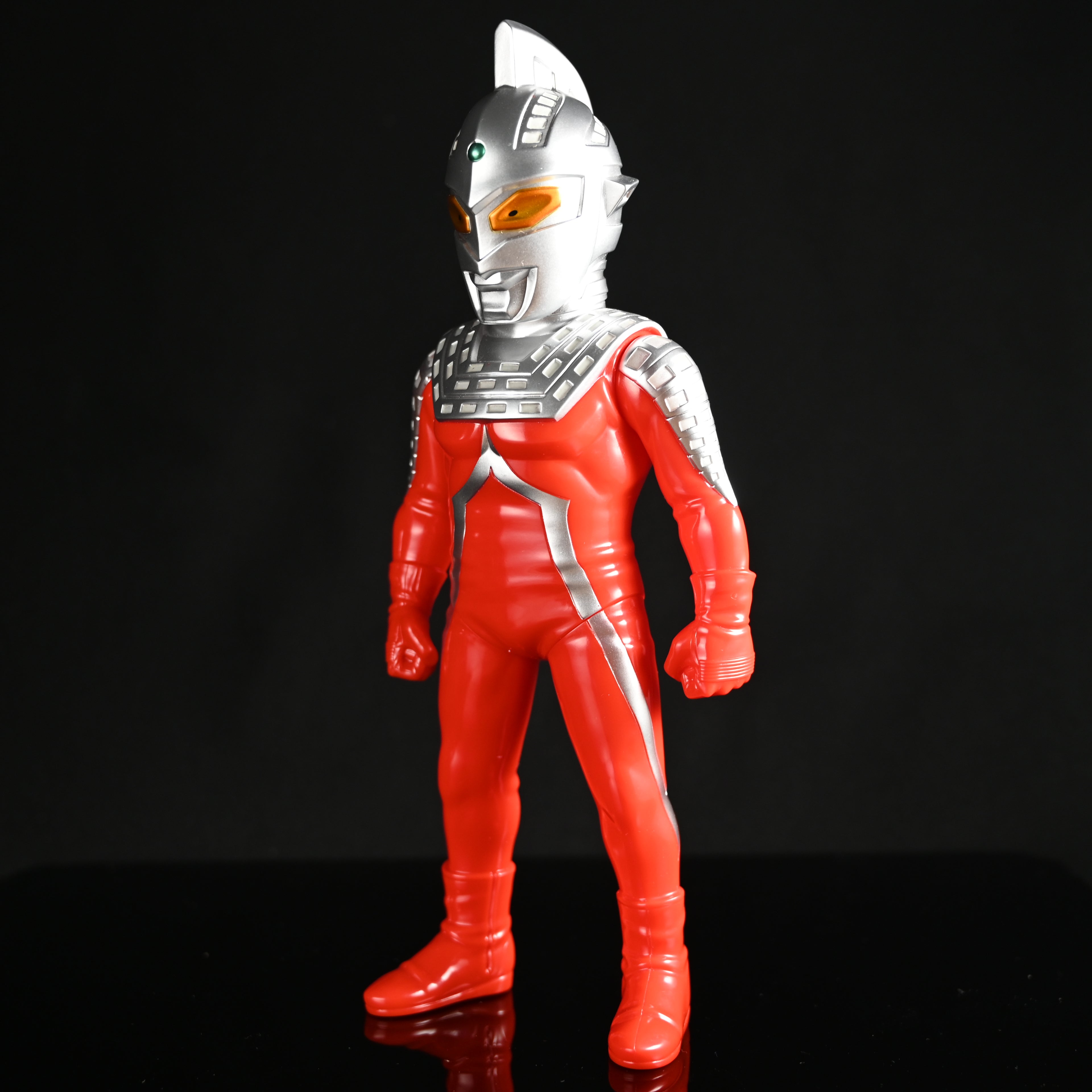 ULTRASEVEN Debut Colorway