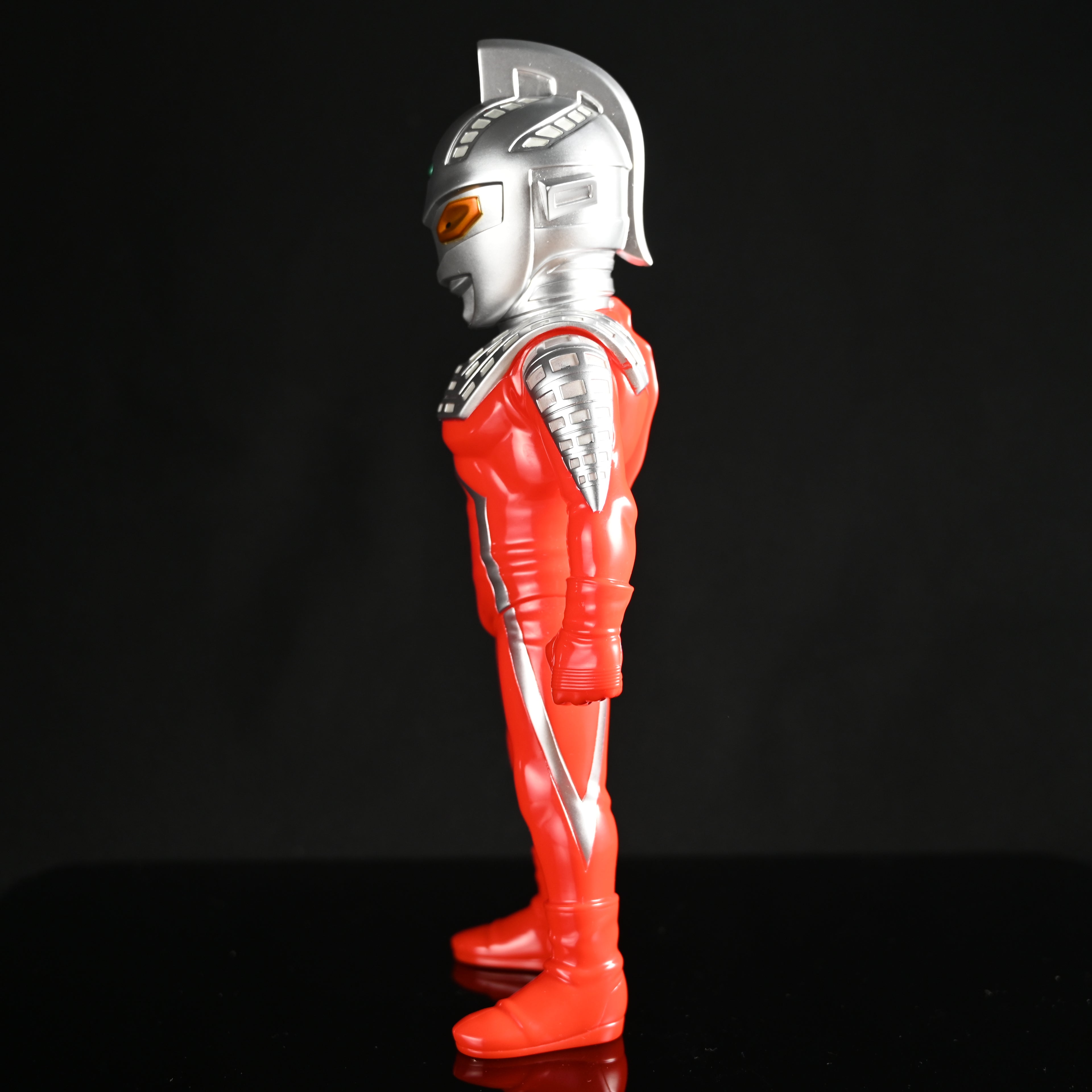 ULTRASEVEN Debut Colorway