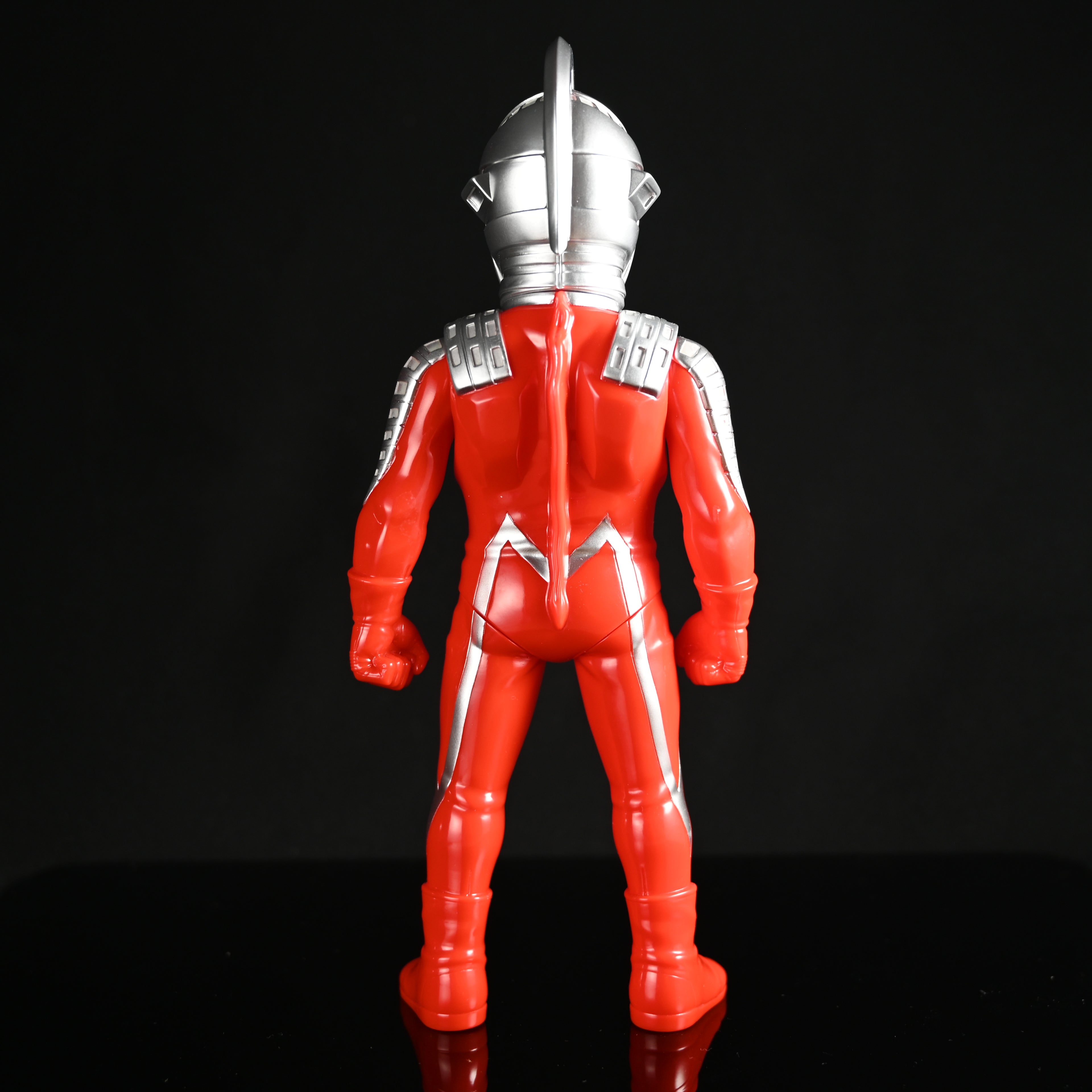 ULTRASEVEN Debut Colorway
